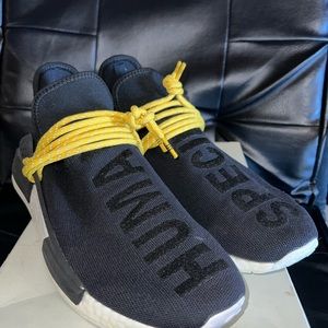 Adidas HUMAN RACE og black size 13